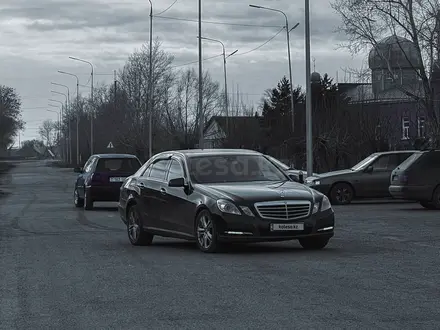 Mercedes-Benz E 200 2010 года за 7 400 000 тг. в Астана