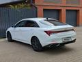 Hyundai Elantra 2023 года за 8 450 000 тг. в Уральск – фото 9