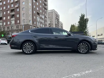 Kia K7 2018 года за 12 000 000 тг. в Алматы – фото 9