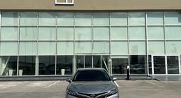 Toyota Camry 2020 года за 11 300 000 тг. в Шымкент