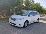 Toyota Sienna 2015 годаfor12 300 000 тг. в Актобе – фото 5