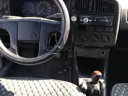 Volkswagen Passat 1992 года за 1 200 000 тг. в Караганда – фото 4