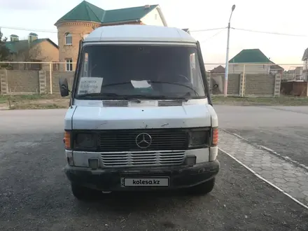 Mercedes-Benz  Фургон (4х2) 1991 года за 1 500 000 тг. в Костанай