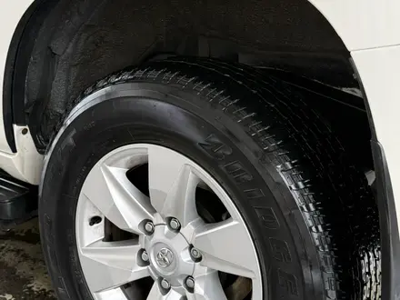 Toyota Land Cruiser Prado 2022 года за 26 000 000 тг. в Атырау – фото 12