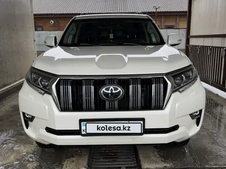 Toyota Land Cruiser Prado 2022 года за 26 000 000 тг. в Атырау
