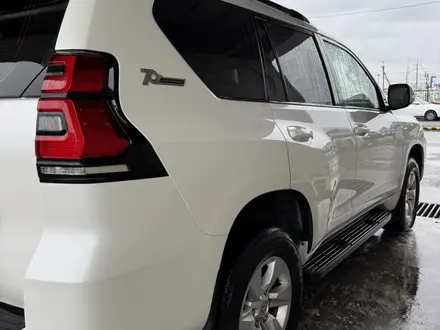Toyota Land Cruiser Prado 2022 года за 26 000 000 тг. в Атырау – фото 6