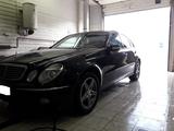 Mercedes-Benz E 320 2003 годаүшін7 900 000 тг. в Актау – фото 5