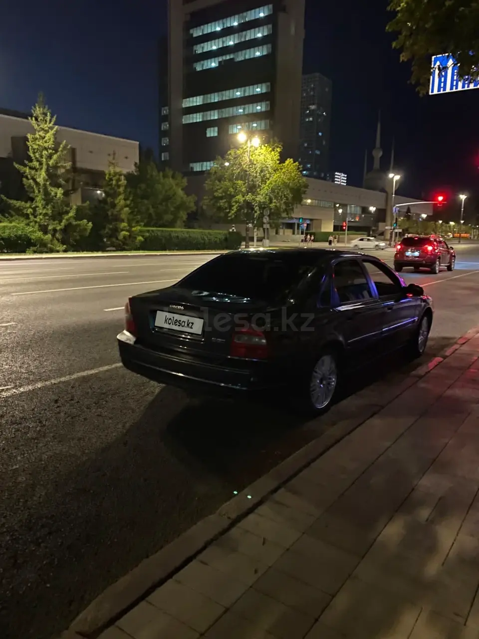 Volvo S80, 1999