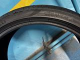 Летние шины Pirelli разноразмерные 265/35/21 305/30/21 за 530 000 тг. в Алматы – фото 3