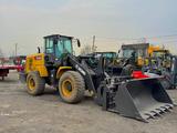 XCMG  XC936 2м³, 3тонн, джойстик, Паллетный вила 2026 года за 16 990 000 тг. в Алматы – фото 2