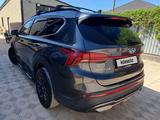 Hyundai Santa Fe 2022 года за 14 000 000 тг. в Жезказган – фото 3