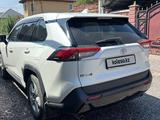 Toyota RAV4 2020 года за 12 500 000 тг. в Алматы – фото 2