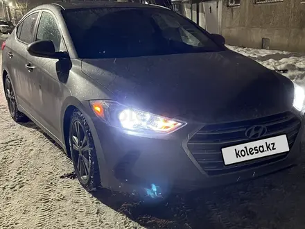 Hyundai Elantra 2017 года за 5 500 000 тг. в Уральск – фото 5