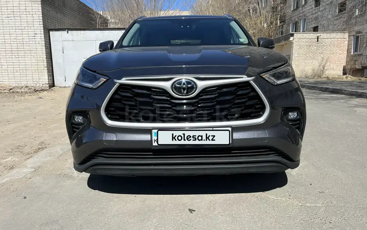 Toyota Highlander 2021 года за 26 000 000 тг. в Павлодар