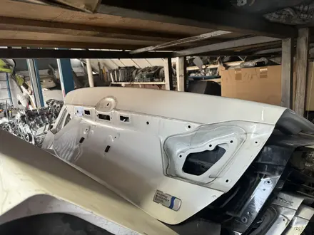 Крышка багажника европа за 220 230 тг. в Алматы