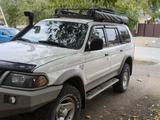 Mitsubishi Montero Sport 2000 года за 8 000 000 тг. в Актобе – фото 3