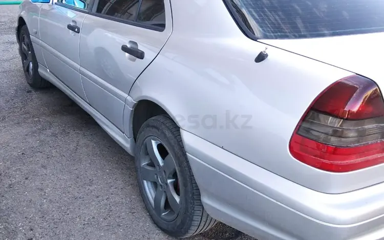 Mercedes-Benz C 32 AMG 1997 года за 3 500 000 тг. в Усть-Каменогорск