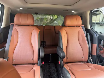 Kia Carnival 2022 года за 17 500 000 тг. в Алматы – фото 11