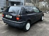 Volkswagen Golf 1992 года за 750 000 тг. в Алматы – фото 5