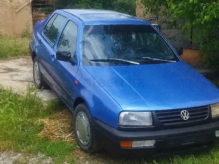 Volkswagen Vento 1992 года за 550 000 тг. в Шымкент – фото 5