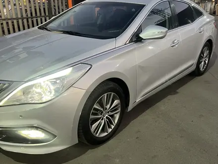 Hyundai Grandeur 2015 года за 6 500 000 тг. в Алматы – фото 3