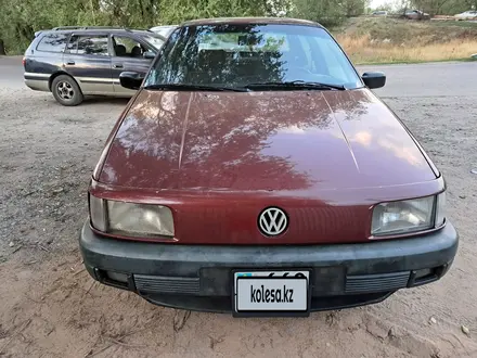 Volkswagen Passat 1991 года за 1 700 000 тг. в Алматы – фото 2