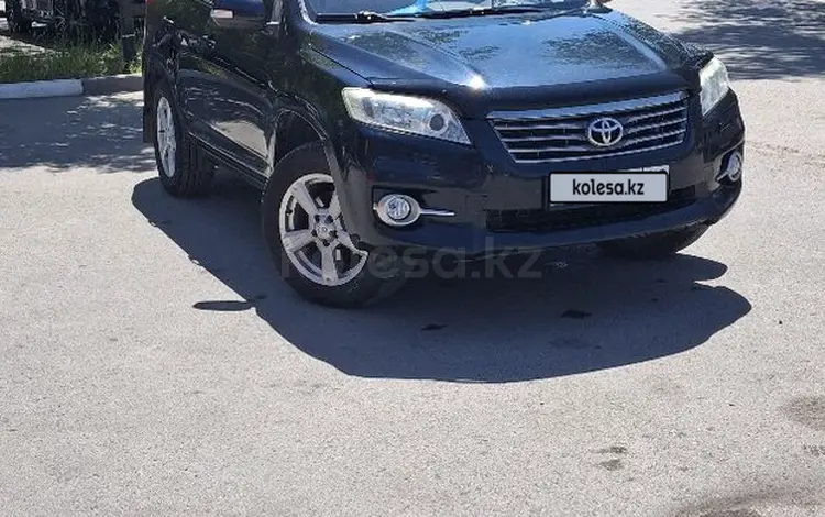 Toyota RAV4 2012 годаүшін7 600 000 тг. в Караганда