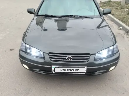 Toyota Camry 1998 года за 3 800 000 тг. в Алматы