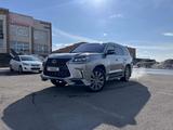 Lexus LX 570 2017 годаүшін40 500 000 тг. в Караганда