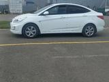 Hyundai Accent 2013 года за 4 600 000 тг. в Уральск – фото 2