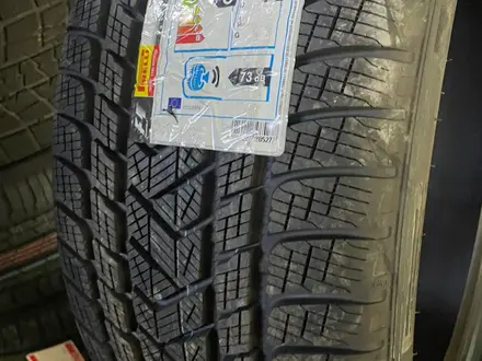 PIRELLI Scorpion Winter 265/40 R22 за 400 000 тг. в Алматы – фото 2