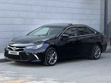 Toyota Camry 2016 года за 10 300 000 тг. в Алматы