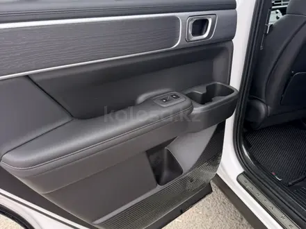 Hyundai Santa Fe 2024 года за 21 000 000 тг. в Семей – фото 21