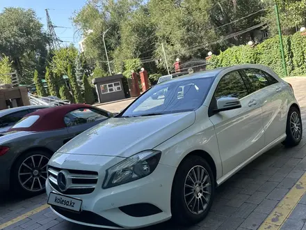 Mercedes-Benz A 180 2015 года за 8 500 000 тг. в Алматы – фото 2