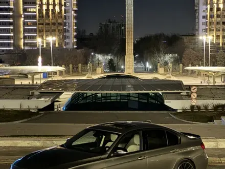 BMW 330 2018 года за 15 500 000 тг. в Алматы – фото 9