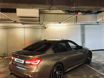 BMW 330 2018 года за 15 500 000 тг. в Алматы – фото 3