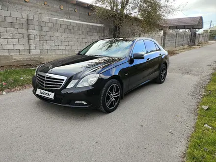 Mercedes-Benz E 200 2009 года за 7 200 000 тг. в Шымкент – фото 5