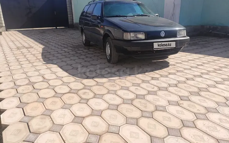 Volkswagen Passat 1993 годаfor2 200 000 тг. в Шымкент