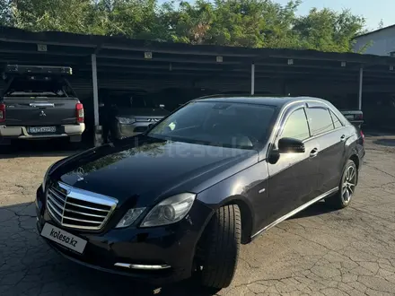 Mercedes-Benz E 200 2011 года за 6 400 000 тг. в Алматы – фото 4