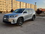 Toyota Highlander 2015 годаүшін11 300 000 тг. в Актау – фото 4