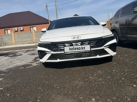Hyundai Elantra 2024 года за 11 700 000 тг. в Актобе – фото 3