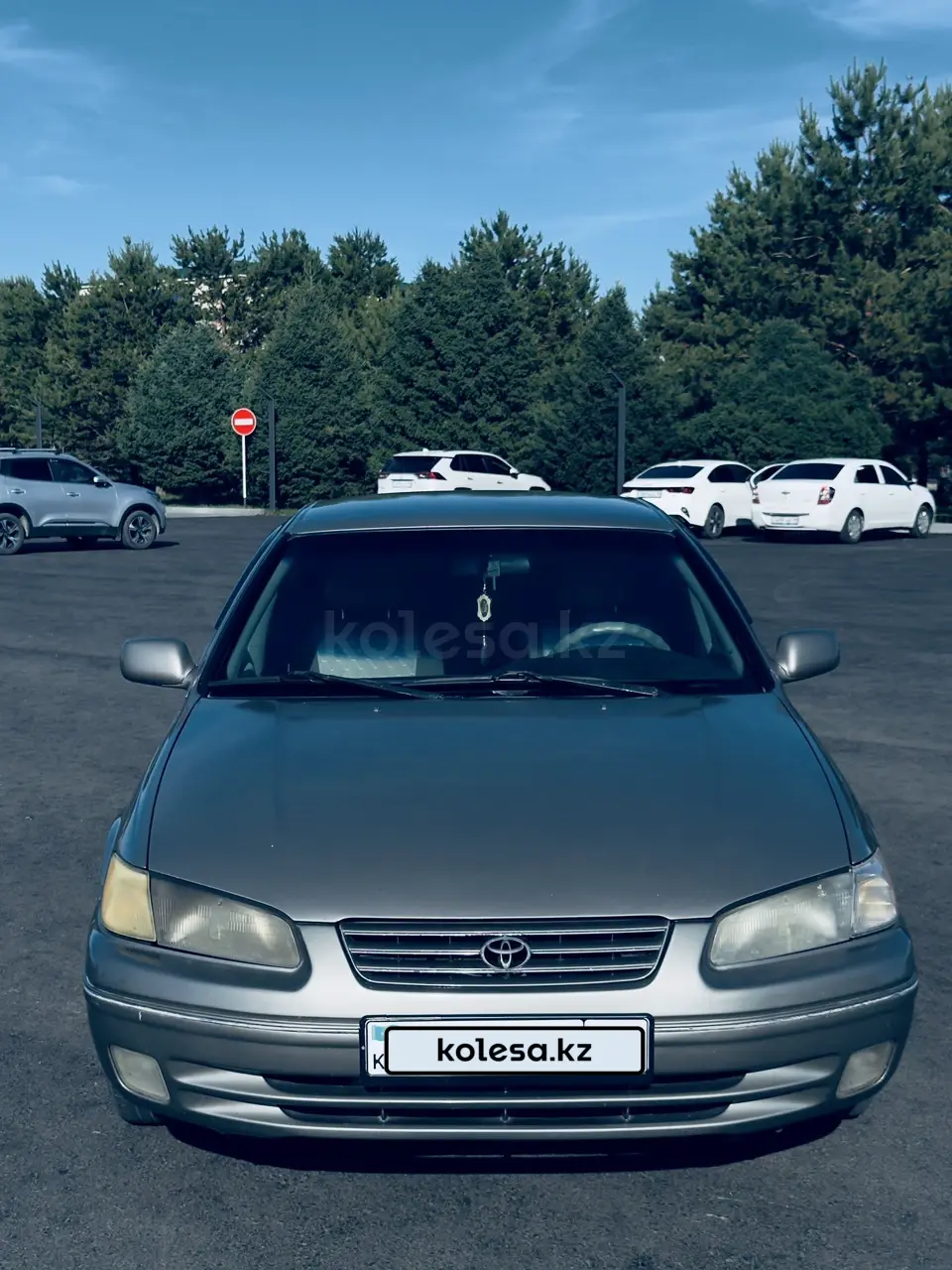 Toyota Camry, 1998