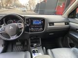 Mitsubishi Outlander 2013 годаfor8 600 000 тг. в Алматы – фото 5