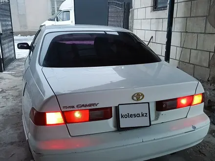 Toyota Camry 1998 года за 2 200 825 тг. в Алматы – фото 4