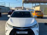 Toyota Camry 2015 года за 7 500 000 тг. в Атырау – фото 3