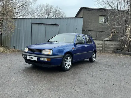 Volkswagen Golf 1996 года за 2 100 000 тг. в Караганда – фото 2