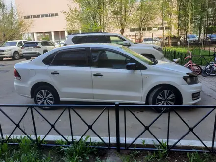 Volkswagen Polo 2018 года за 4 250 000 тг. в Уральск – фото 5