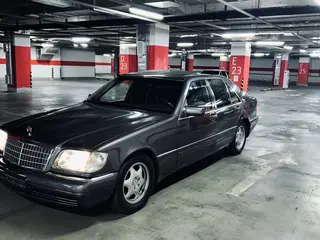 Mercedes-Benz S 320