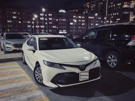 Toyota Camry 2018 года за 7 900 000 тг. в Актау