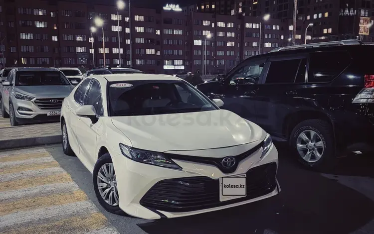 Toyota Camry 2018 года за 7 900 000 тг. в Актау